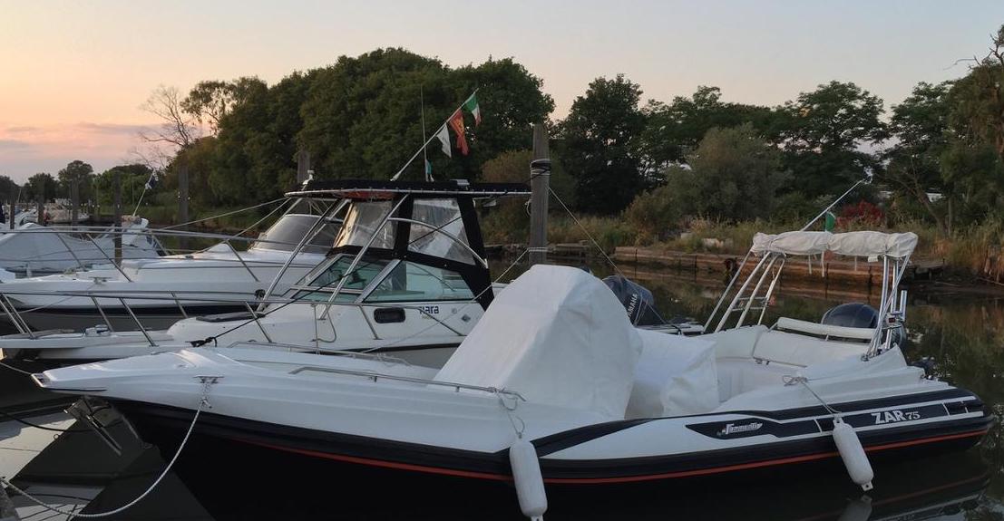 <<< VENDUTO >>> Zar 75 Suite Plus + Yamaha 300hp<br><a href=dettaglio.aspx?Id=438 >VAI ALLA SCHEDA</a>